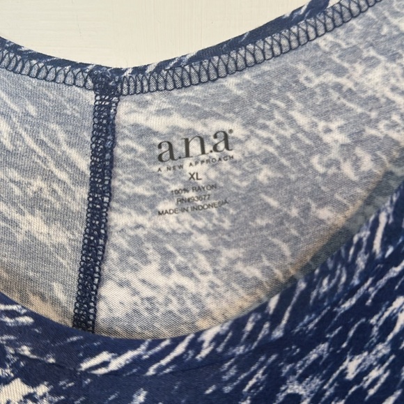 Ana Navy Tunic Tee XL - Picture 3 of 3